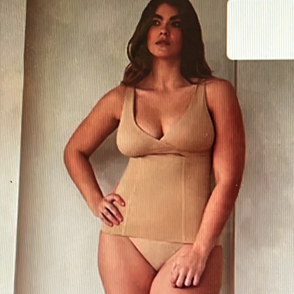 The support waist trainer in beige by bumpsuit - Picture 7 of 7
